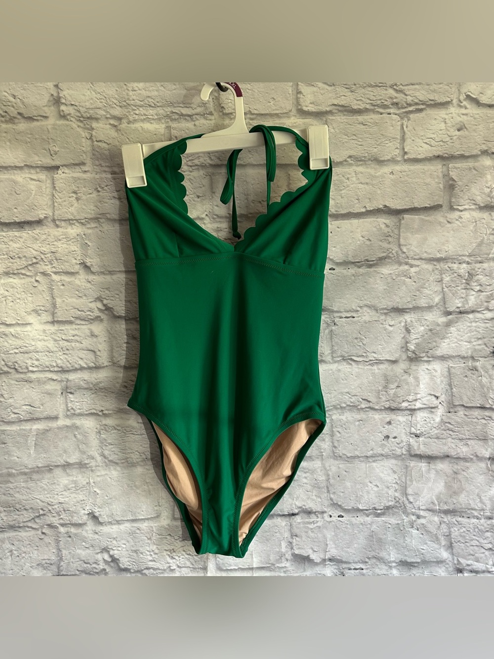 NEW WITH TAGS J. CREW GREEN ONE PIECE SCALLOPED BATHING SUIT SWIM SMALL